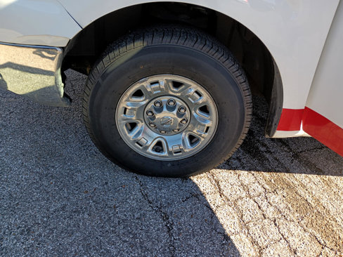 Used 2018 Nissan NV 3500 SL w/ Navigation Package image 27