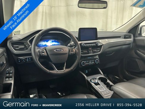 Used 2021 Ford Escape Titanium image 14