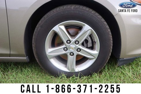 Used 2024 Chevrolet Malibu LT image 5