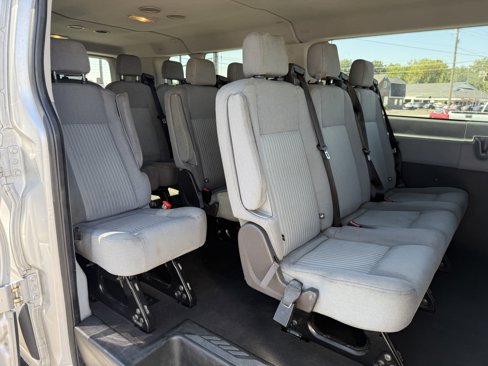 Used 2015 Ford Transit 350 XLT image 19