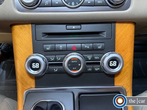 Used 2011 Land Rover Range Rover Sport Supercharged image 27