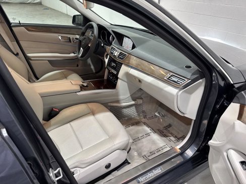 Used 2014 Mercedes-Benz E 350 Sedan image 45