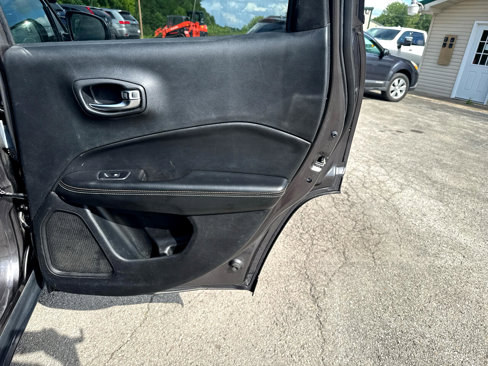 Used 2019 Jeep Compass Latitude w/ Popular Equipment Group image 10