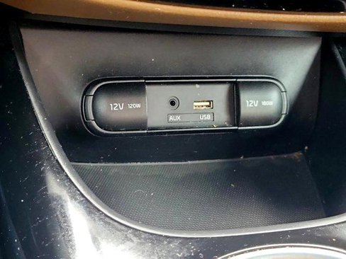 Used 2016 Kia Soul + w/ Audio Package image 28