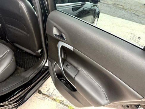 Used 2017 Buick Regal GS w/ Driver Confidence Package #2 image 16