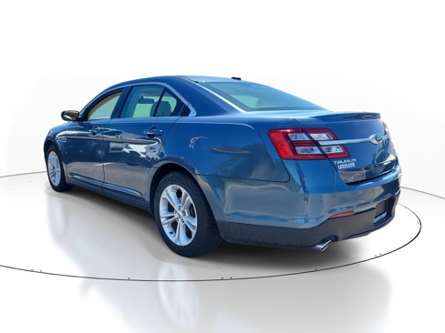 Used 2018 Ford Taurus SEL w/ Equipment Group 201A image 6
