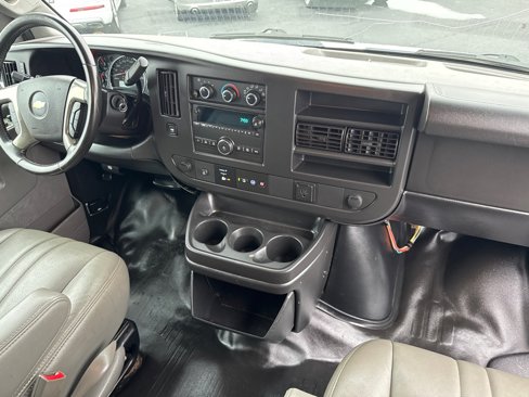 Used 2019 Chevrolet Express 2500 w/ Driver Convenience Package image 13