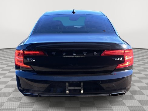 Used 2017 Volvo S90 T6 Inscription w/ Vision Package image 7