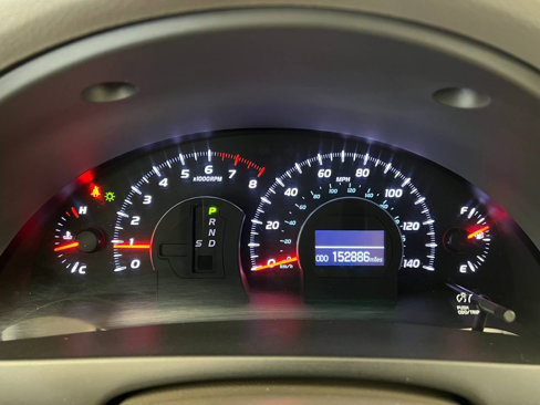 Used 2011 Toyota Camry XLE image 16