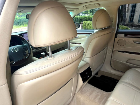 Used 2014 Lexus LS 460 image 37