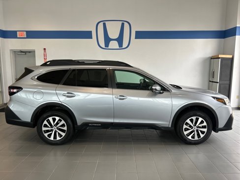 Used 2020 Subaru Outback Premium w/ Popular Package #1 image 4