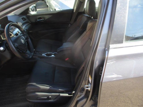 Used 2013 Acura ILX w/ Technology Package image 7