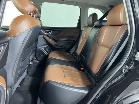 Used 2022 Subaru Forester Touring image 21