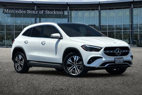 Used 2025 Mercedes-Benz GLA 250 4MATIC image 2