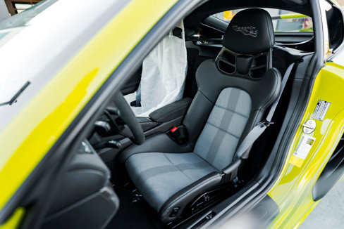 Used 2023 Porsche 718 Cayman GT4 RS image 82