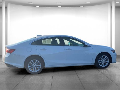 Used 2018 Chevrolet Malibu LT image 7