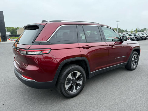 Used 2023 Jeep Grand Cherokee 4WD 4xe image 10
