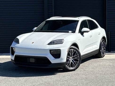 New 2025 Porsche Macan Electric image 1