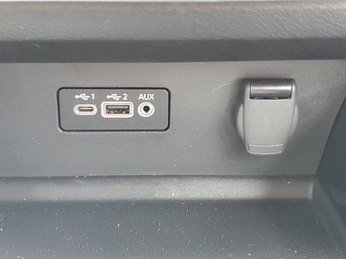Used 2024 Nissan Altima 2.5 SV image 32