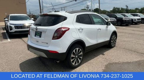 Used 2022 Buick Encore Preferred image 8