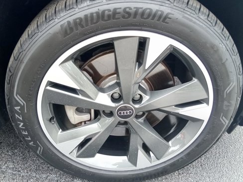 Certified 2024 Audi Q4 e-tron Premium Plus image 11