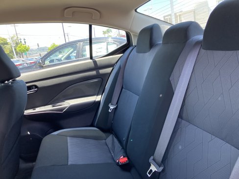 New 2025 Nissan Versa SV image 9