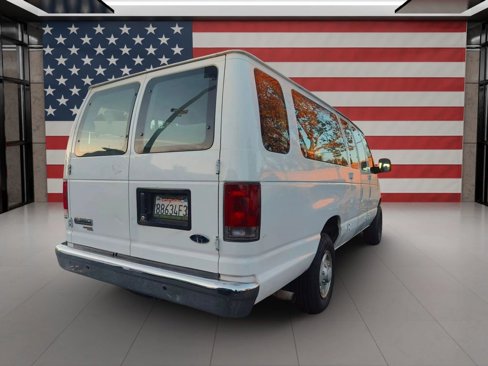 Used 2007 Ford E-350 and Econoline 350 XLT image 6