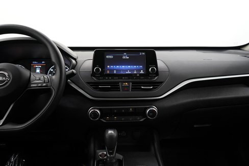 Used 2024 Nissan Altima 2.5 S image 14