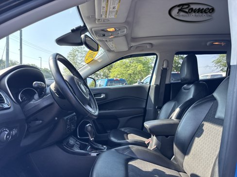 Used 2018 Jeep Compass Latitude w/ Popular Equipment Group image 11