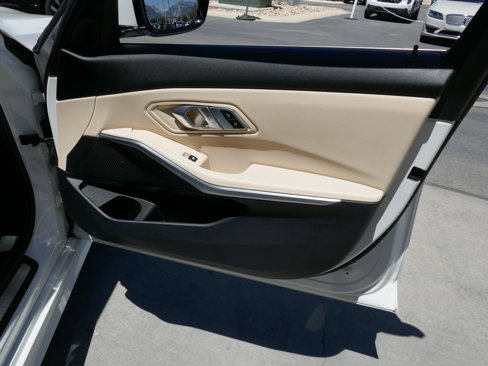 Used 2020 BMW 330i Sedan w/ Convenience Package image 36