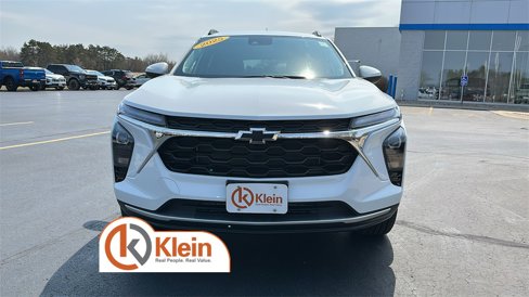 New 2025 Chevrolet Trax LT w/ LT Convenience Package image 2