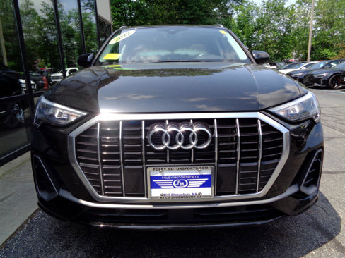 Used 2022 Audi Q3 2.0T Premium w/ Convenience Package image 2
