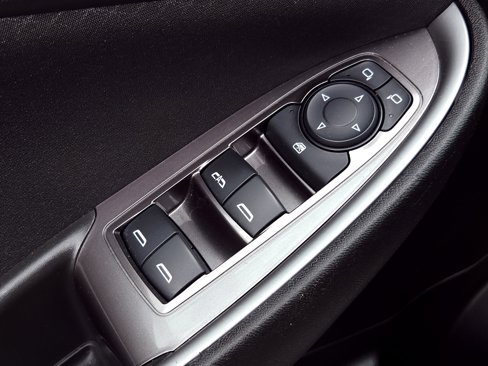 Used 2024 Chevrolet Malibu LT image 24