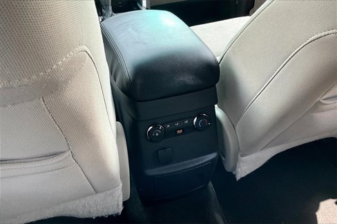 Used 2013 Ford Explorer 4WD w/ Class III Trailer Tow Pkg image 24