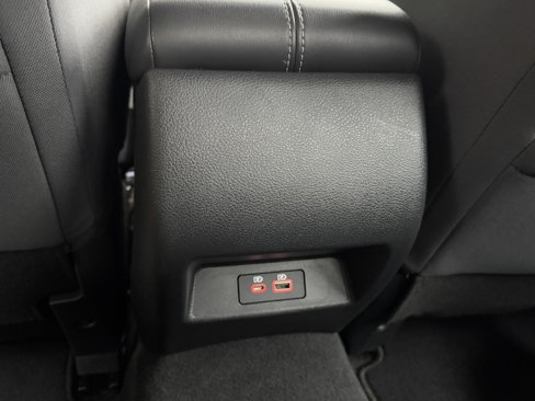 Used 2021 Nissan Altima 2.5 SV w/ SV Premium Package image 13