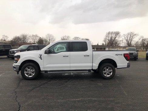 Used 2024 Ford F150 XLT image 2