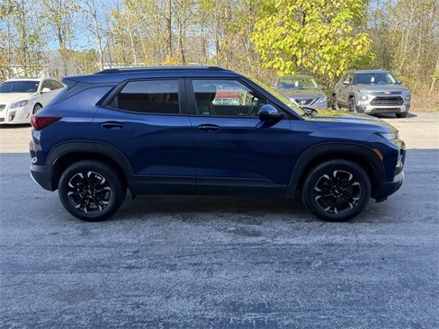 Used 2022 Chevrolet TrailBlazer LT w/ Convenience Package image 4