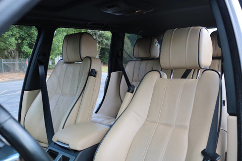 Used 2010 Land Rover Range Rover Supercharged image 54