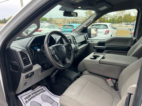 Used 2015 Ford F150 XLT image 13