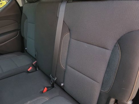 Used 2021 Chevrolet Traverse LS image 9