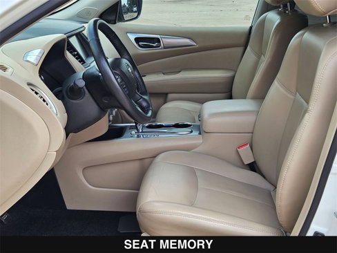 Used 2019 Nissan Pathfinder SL w/ SL Premium Package image 11