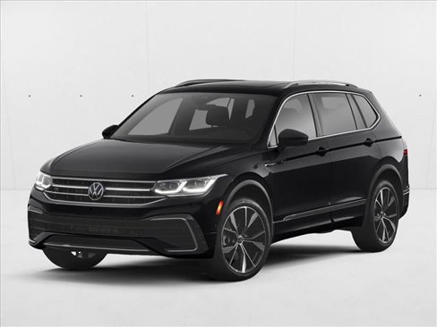 Used 2022 Volkswagen Tiguan SE image 1