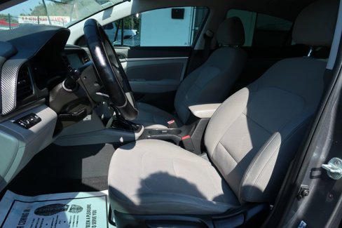 Used 2020 Hyundai Elantra SEL w/ Cargo Package (C1) image 5