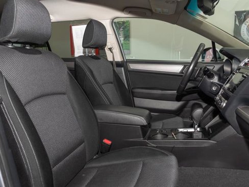 Used 2015 Subaru Outback 2.5i Premium image 18