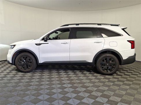 Used 2022 Kia Sorento S w/ Panoramic Sunroof Package image 7