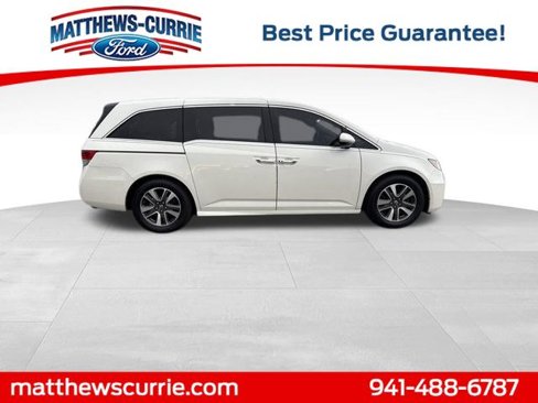 Used 2015 Honda Odyssey Touring image 3