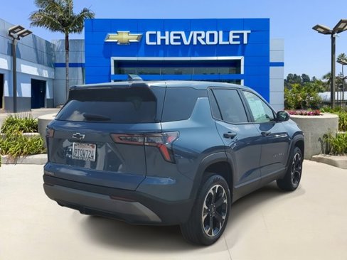 Used 2026 Chevrolet Equinox LT w/ Convenience Package II image 3