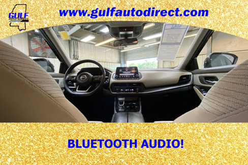 Used 2023 Nissan Rogue SV image 2