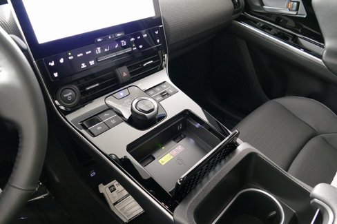 Used 2025 Toyota bZ4X AWD image 20