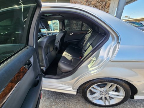 Used 2014 Mercedes-Benz C 250 Sedan image 10